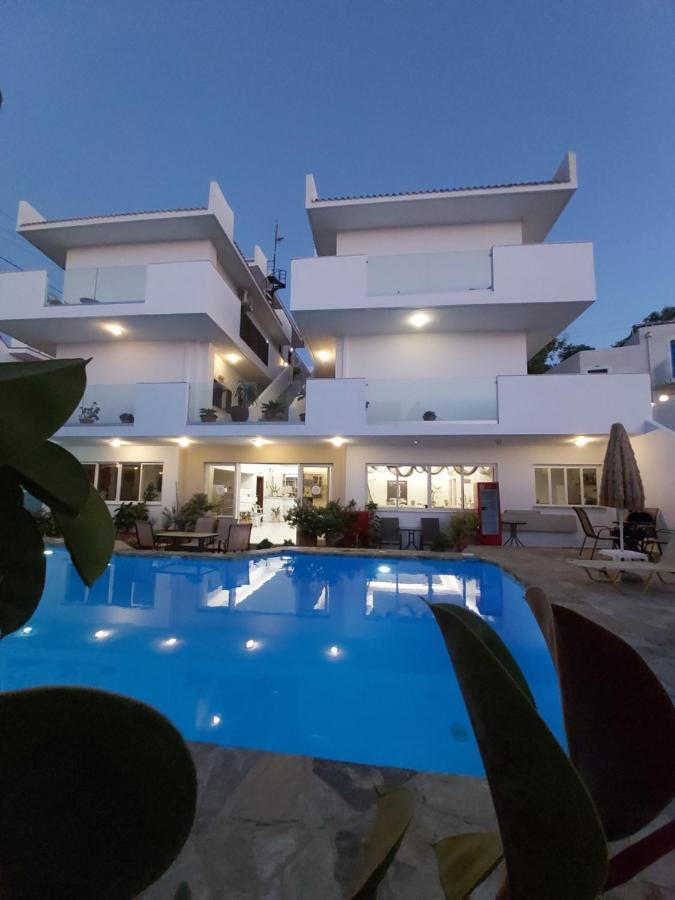 Pánormos Kasteli Studios & Apartments מראה חיצוני תמונה
