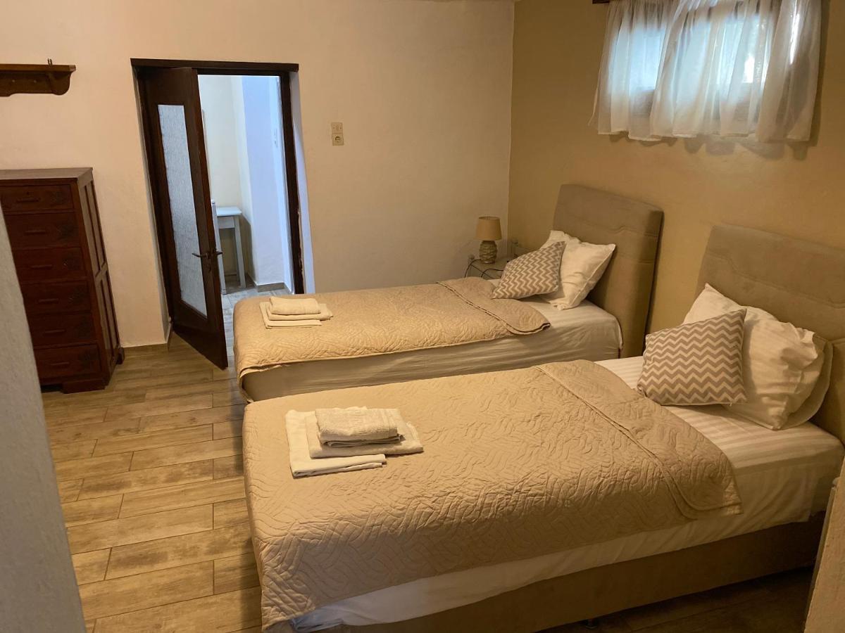 Pánormos Kasteli Studios & Apartments מראה חיצוני תמונה