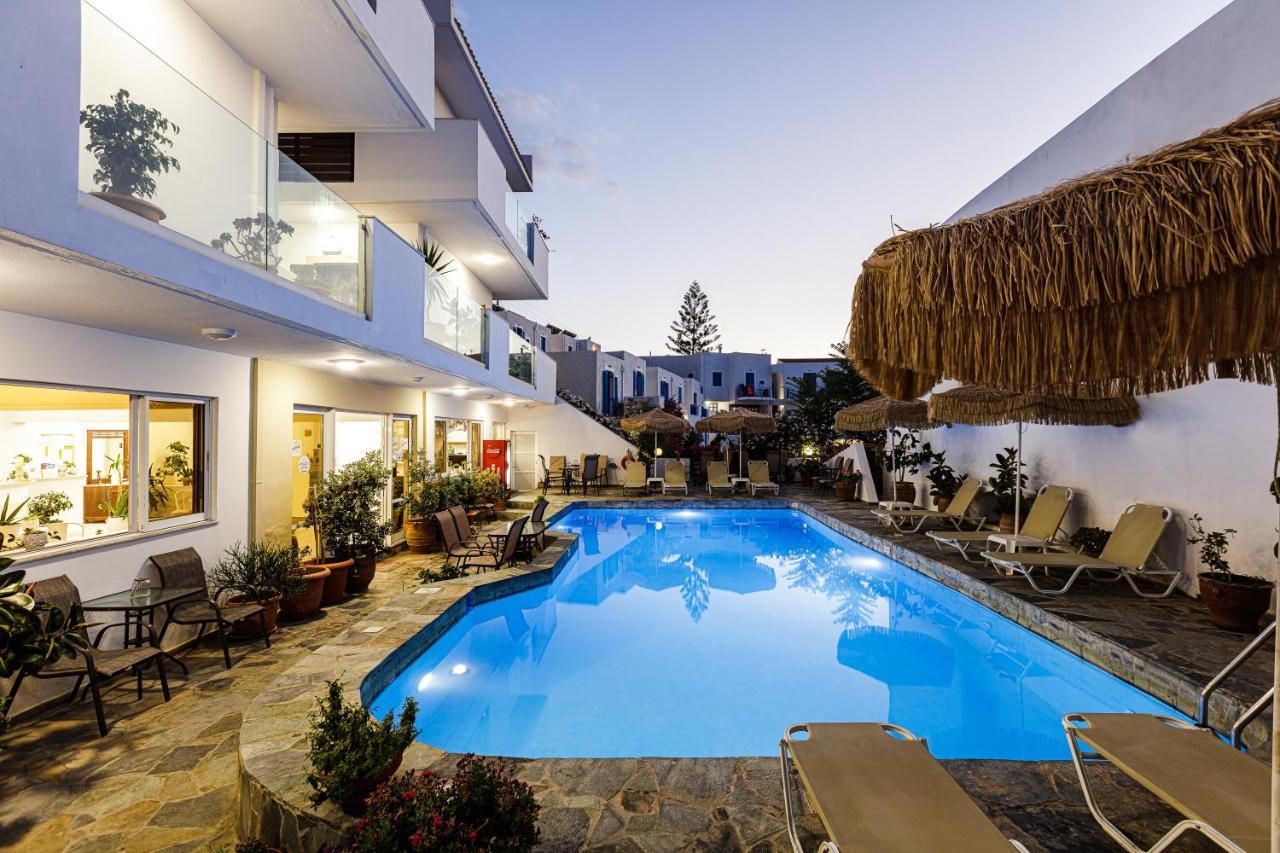 Pánormos Kasteli Studios & Apartments מראה חיצוני תמונה
