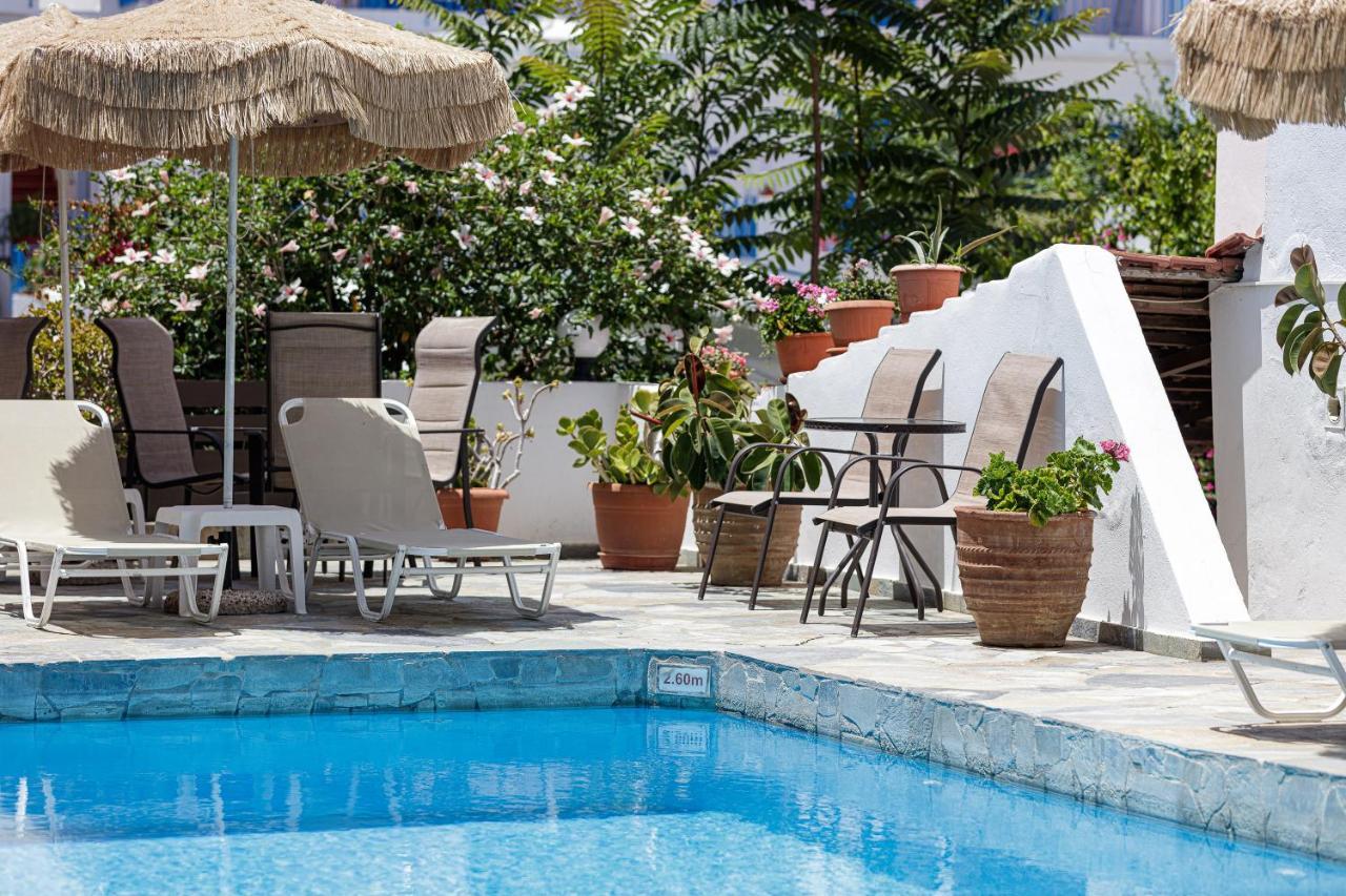 Pánormos Kasteli Studios & Apartments מראה חיצוני תמונה