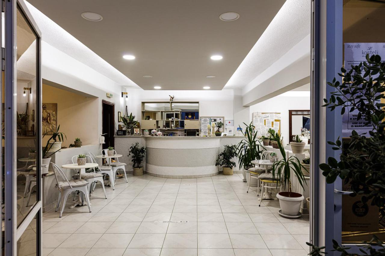 Pánormos Kasteli Studios & Apartments מראה חיצוני תמונה