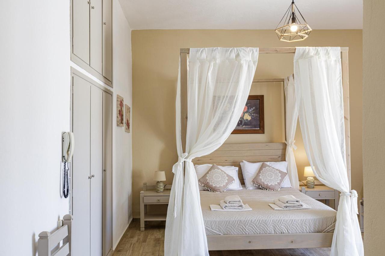 Pánormos Kasteli Studios & Apartments מראה חיצוני תמונה