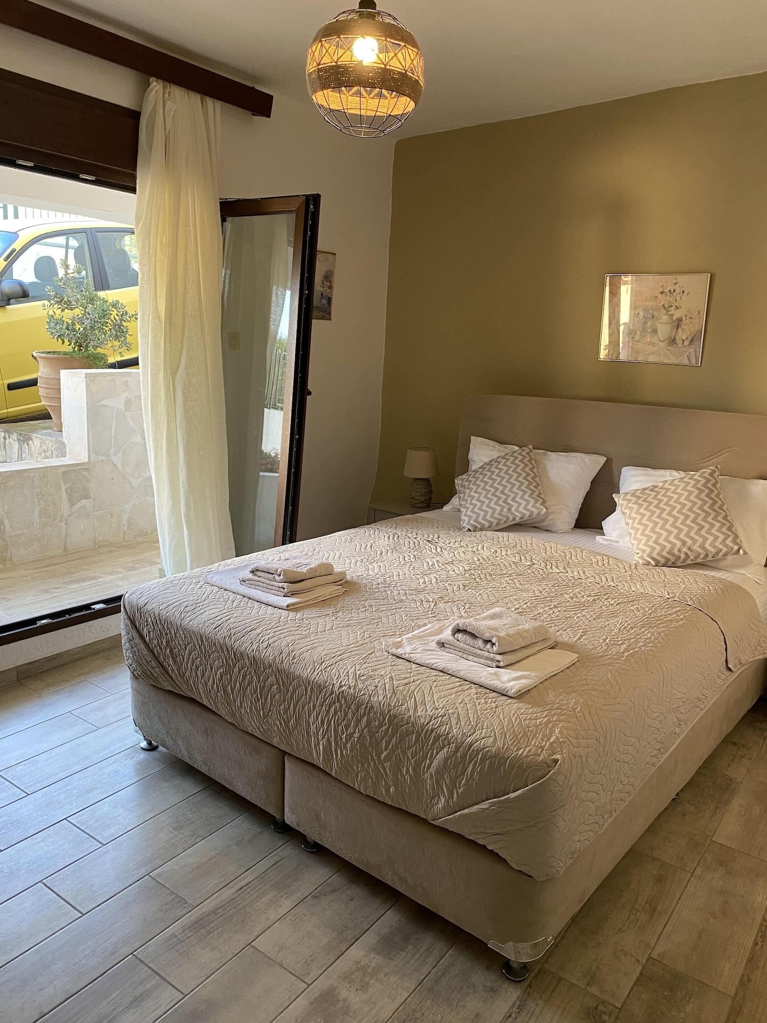 Pánormos Kasteli Studios & Apartments מראה חיצוני תמונה