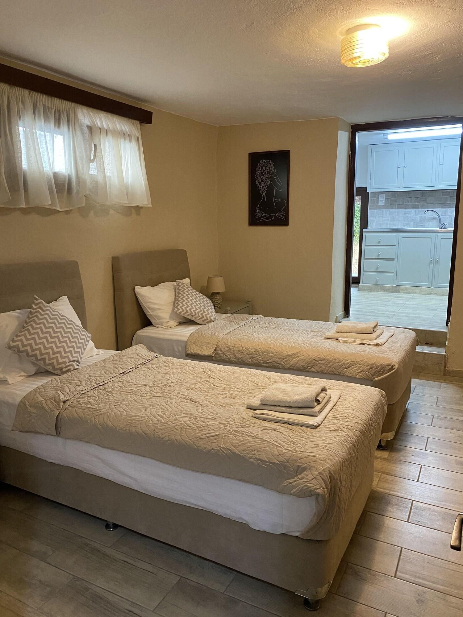 Pánormos Kasteli Studios & Apartments מראה חיצוני תמונה