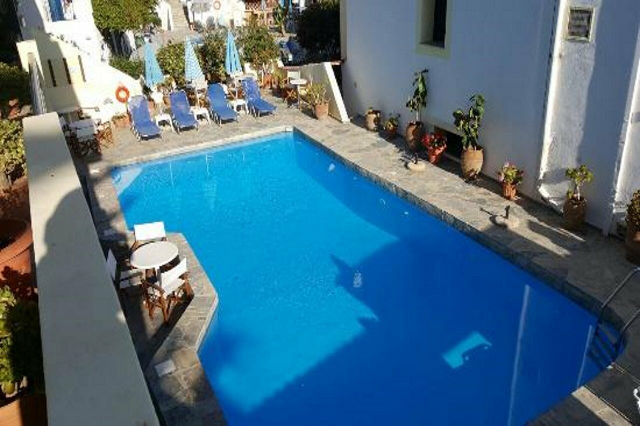 Pánormos Kasteli Studios & Apartments מראה חיצוני תמונה